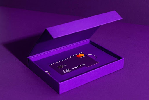 What Is Custom Credit Card Packaging?